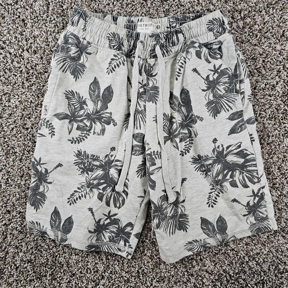 Retrofit Mens Sz S Bermuda Length Sweatshorts Shorts Gray Tropical Print